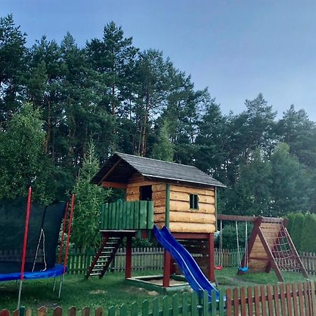 Daglezjowy Dwor Hotel Осек Екстериор снимка